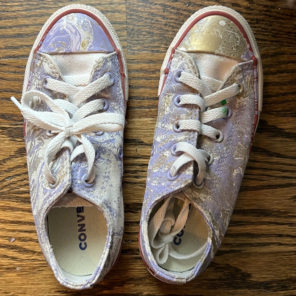 Converse shoes size youth 13